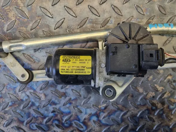 Etupyyhkijän mekanismi Fiorino Qubo image 2