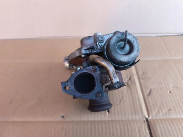 Nissan Juke LIFT 2014 1.5 dci Turbiini OEM image 4