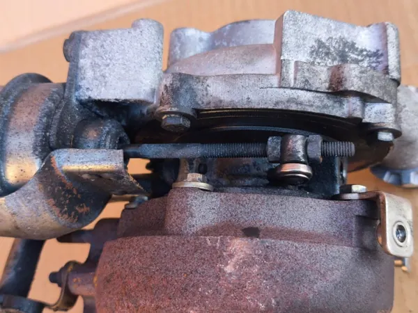 Nissan Juke LIFT 2014 1.5 dci Turbiini OEM image 8