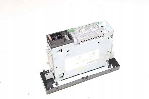 Radio Mercedes OEM A0004467462 - Usado image 6