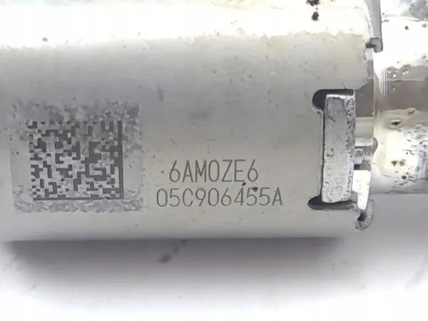 Solenoïde de distribution variable OEM 05C906455J image 3