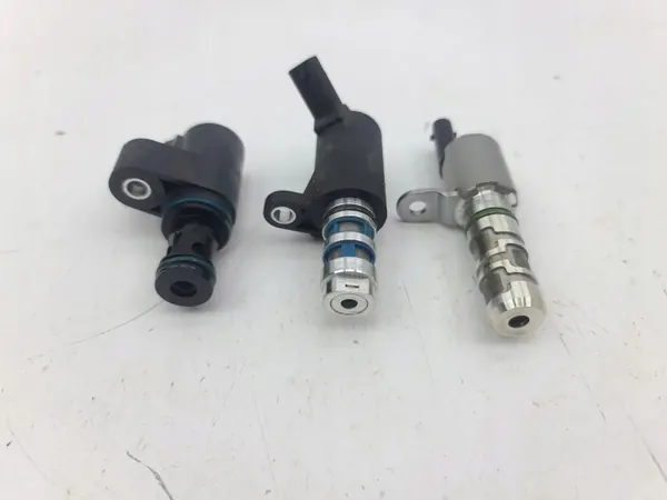 Solenoïde de distribution variable OEM 05C906455J image 8