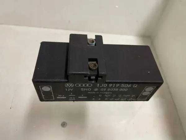 Lüftermodul OEM 1J0919506K für Audi A3 1.9L Diesel image 2