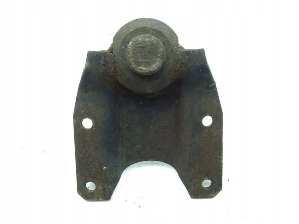 Support de ressort arrière Nissan Cabstar Renault Maxity image 2