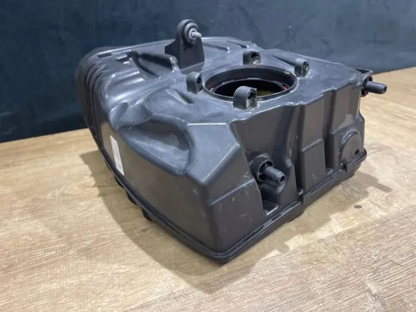Filtro de ar Porsche usado OEM 95B129607 Macan image 3