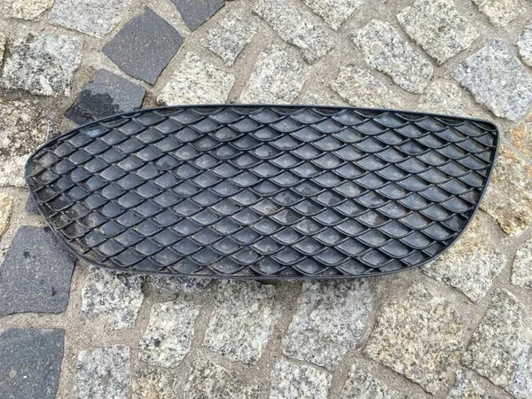 GRILLE MERCEDES 205 C CLASS GAUCHE DROITE 2058850723 2058850823 image 7