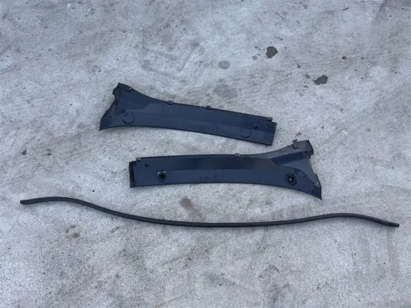 Conjunto de painel frontal OEM 7C1819403/4 - Usado image 4