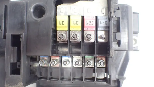 Strömfördelningsbox 7P0937548F image 3