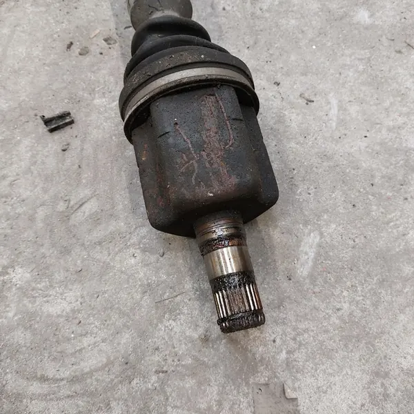 VOLKSWAGEN PASSAT CC 2.0 FSI Höger Halvaxel 3C0407272D image 9