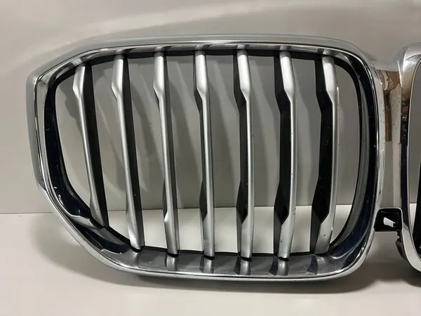 Grade de ventilação traseira BMW X5 G05 2019 OEM 7454887 image 2