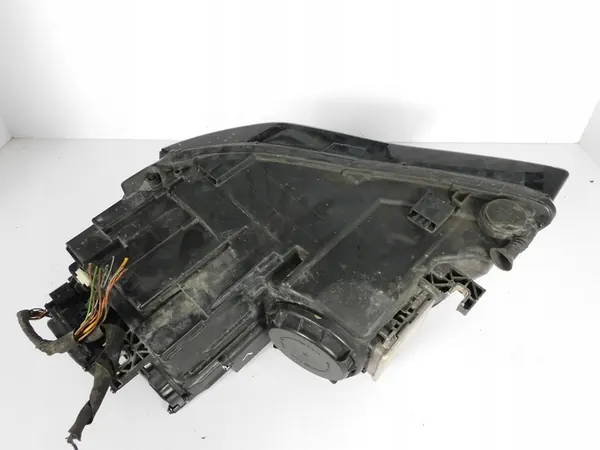 AUDI A8 D4 4H Oikea Xenon Ajovalo Täydellinen image 10