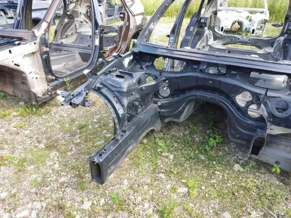 Oikea etupelti OEM 7135610 BMW X1 E84 image 3
