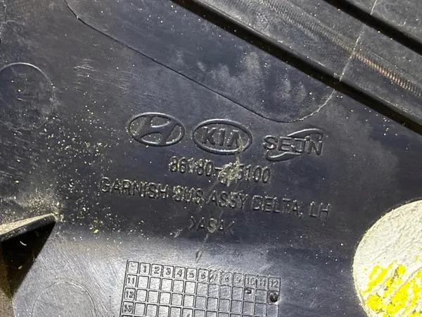 Hyundai I30 II Dörrlist OEM 86180-A5100 Vänster Fram image 6