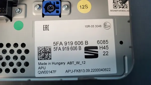 CUPRA LEON 23r navigointinäyttö OEM 5FA919606B image 10