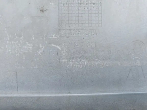 Paraurti anteriore SKODA OCTAVIA III 5E0807221 image 10