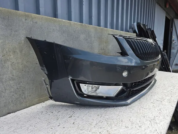 Paraurti anteriore SKODA OCTAVIA III 5E0807221 image 4