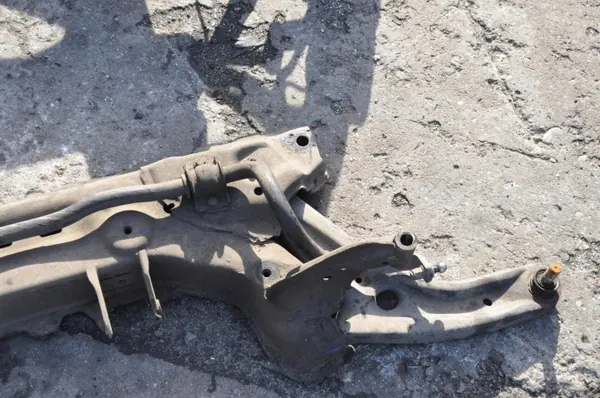 Kelkkajousitusvaunu Ford Transit Courier OEM 409443 image 5