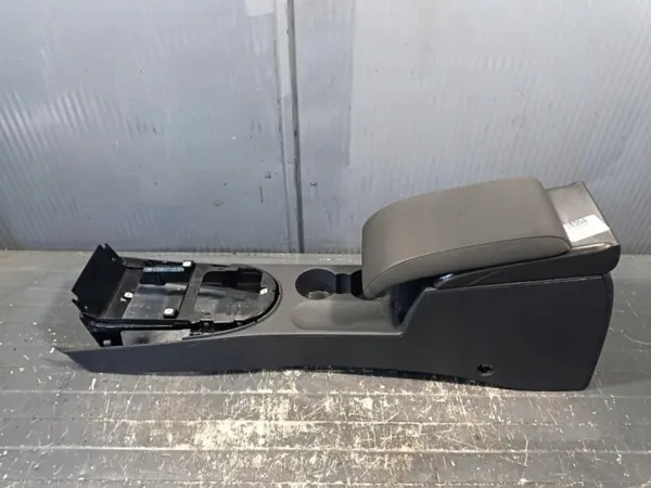 OEM Wrakowisko-28354- Middenconsole/Armsteun VW Touran I image 2