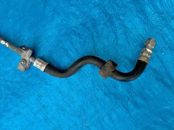 Tubería Aceje Caja Mercedes A2222701704 - Usado image 3