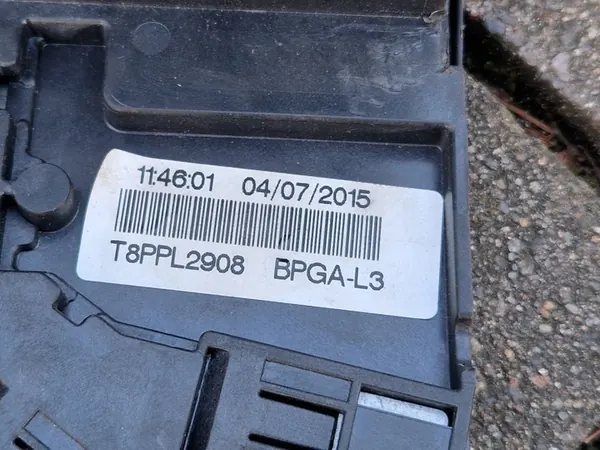 Módulo de Voltaje de Batería CITROEN PEUGEOT 9810873080 image 9