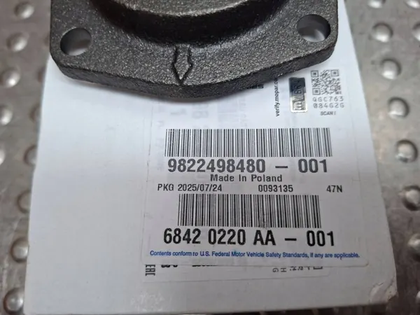 OEM S26312078 Left Half Shaft Seal - Used image 3