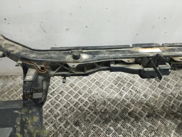 Hyundai Santa Fe 2007 Etuakseli OEM AMD144554 image 8