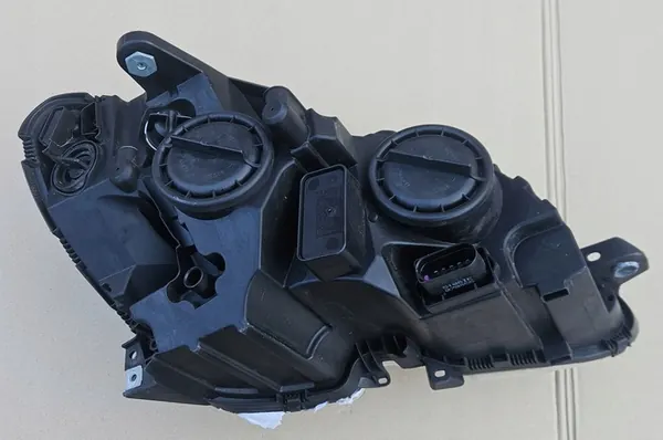 Linker koplamp Mercedes C-Klasse W204 H7 Europa image 6