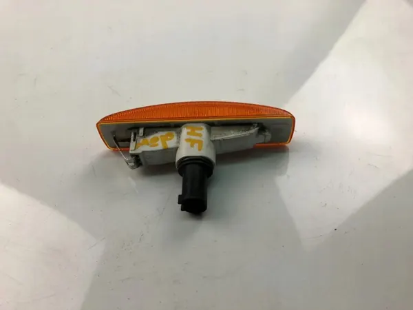 Clignotant d'aile gauche OEM 750705 Land Rover Discovery III image 4