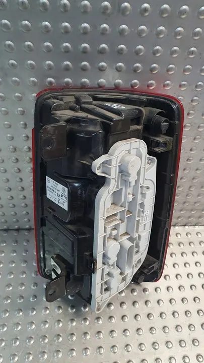 Luz Trasera Izquierda VW Caddy III 15- 2K1945095Q image 6