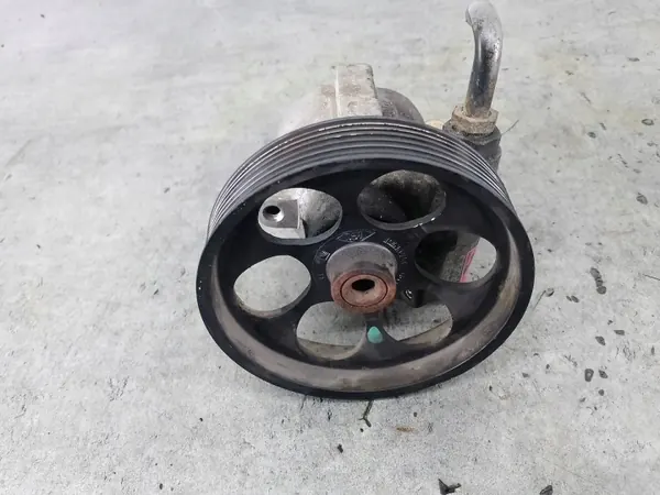 Käytetty ohjauspumppu OEM 8200054528 Renault image 4