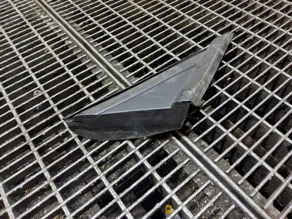 Oikea peilin kotelo OEM 5F0853274K Seat Leon image 4