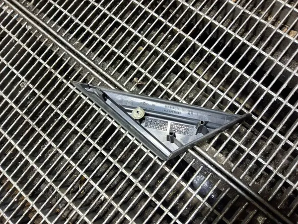 Oikea peilin kotelo OEM 5F0853274K Seat Leon image 5