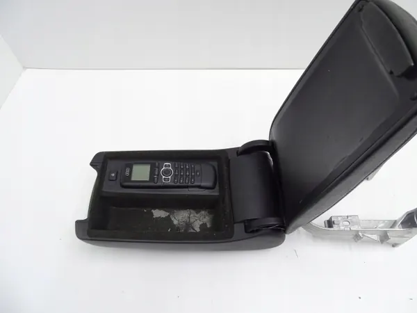 Reposabrazos OEM 4E0862393B X con soporte teléfono negro image 3
