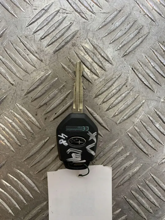 Subaru XV Sleutel of Kaart OEM FBZ14489 - Gebruikt image 2