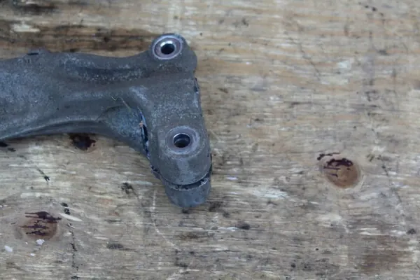 Stoßdämpfergabel vorne links OEM DRX11970 Audi A4 B9 image 3