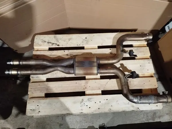Braçadeira de escape Maserati Ghibli OEM 670009092 image 2