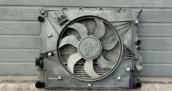 Radiator set met ventilator Mercedes Vito W447 2.2 CDI OEM image 2