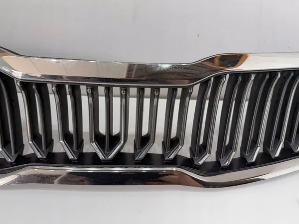 KIA OPTIMA GRILL 86350-D4500 image 5