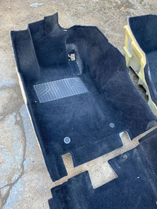 Tapis Mercedes C W205 Break OEM APU27564 Avant Arrière image 5