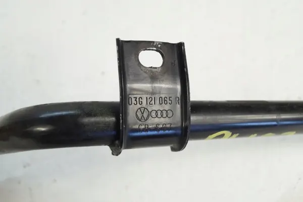 Audi A4 B7 2.0 TDI vesiputki OEM 03G121065R image 5