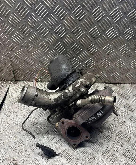 Turbo AUDI A5 (8T3) 6NW009550 2.7L diesel 140kW 2007 image 3