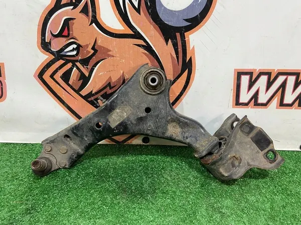 Lower Front Left Control Arm Land Rover Discovery Sport L550 image 2