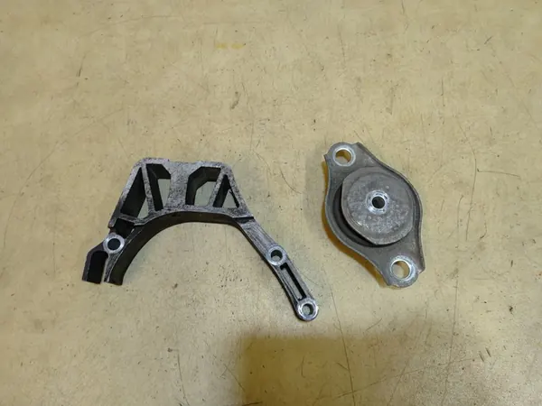 FORD KA MK2 1.2 Supporto cambio 51843051 image 2