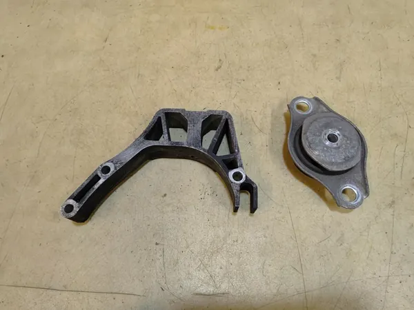 FORD KA MK2 1.2 Supporto cambio 51843051 image 3