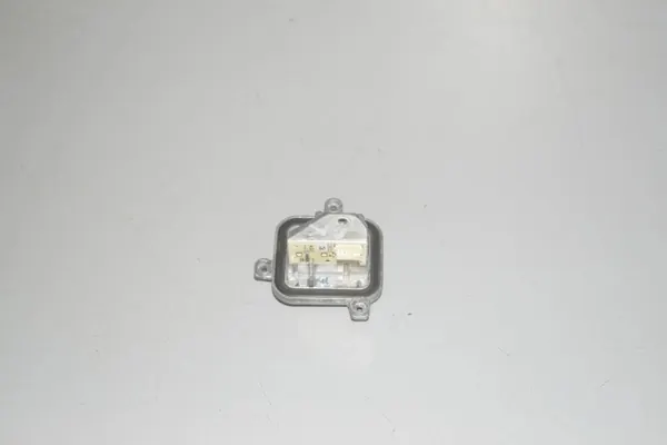 Módulo LED BMW X1 F48 usado OEM 7428791 image 3
