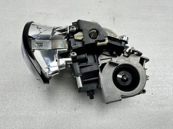 Mercedes-Benz C W205 Ajovalon osa OEM 130702004100 image 2