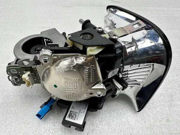 Mercedes-Benz C W205 Ajovalon osa OEM 130702004100 image 4