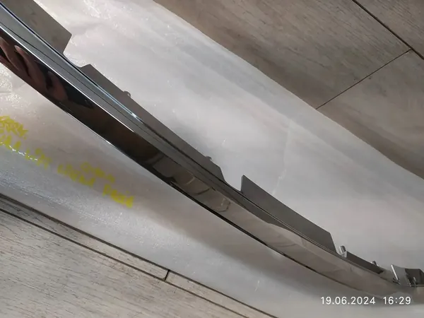 Nissan Micra Moldura de Para-choque Frontal 620703HN2A image 4