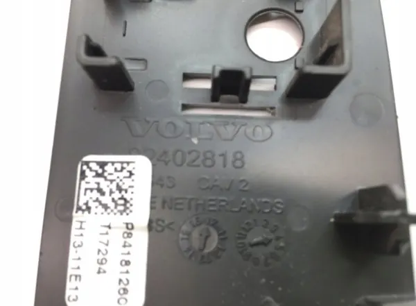 OEM 84181260 Volvo Klein interieur detail - Gebruikt image 5