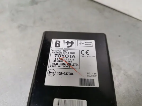 Ohjaimet Lexus GS 250/350/300H/450H OEM 897B030420 image 3